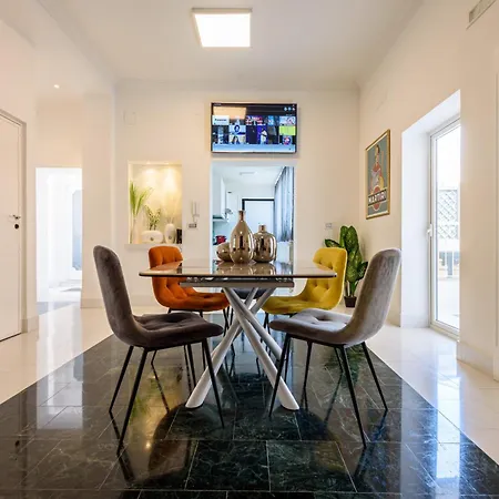 Amazing And Penthouse With Terraces In The Heart Of Apartament